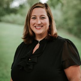 Erica Andres Headshot