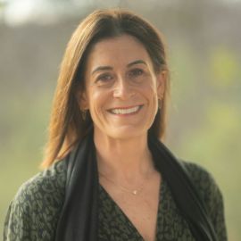 Kristen Slomka Headshot