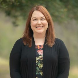 Liz Krus Headshot
