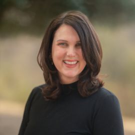 Kerry Tobar Headshot