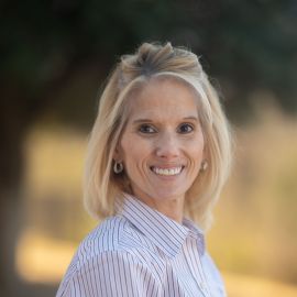 Amber Snider Headshot