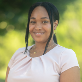 Carra Carter Headshot
